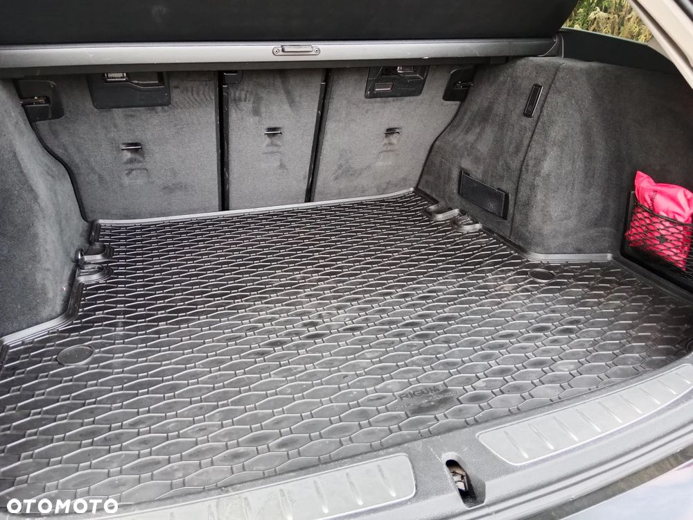 BMW Seria 3 - 30