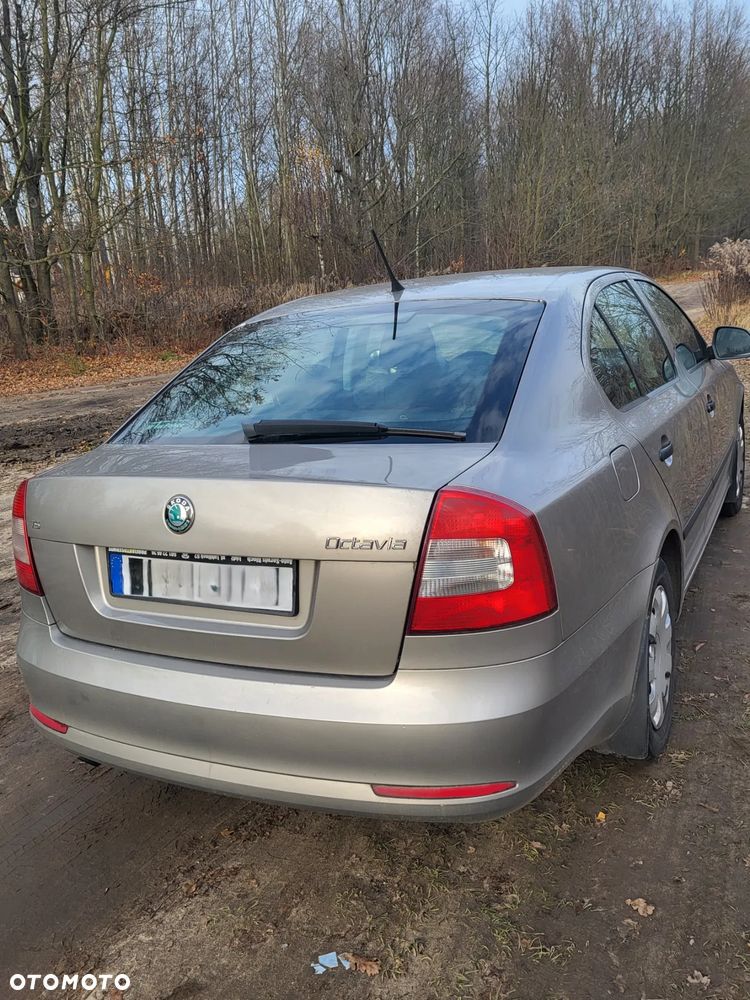 Skoda Octavia 1.4 TSI Ambition - 9