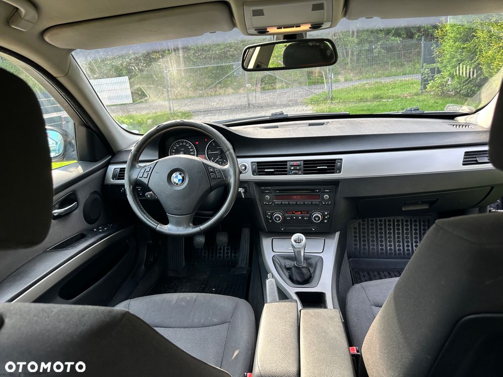 BMW Seria 3 - 13
