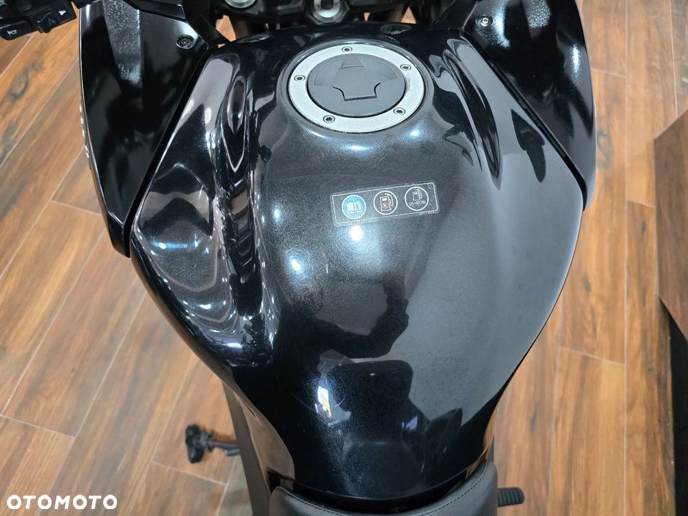 Kawasaki Versys 1000 - 20