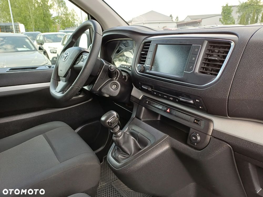 Toyota Proace Verso 2,0-l-D-4D L2 (8-Si.) Family - 12