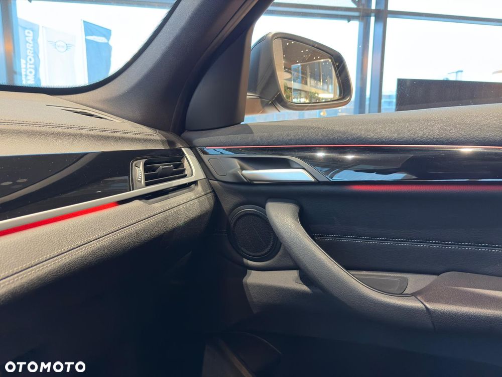 BMW X1 xDrive20i Sport Line sport - 20