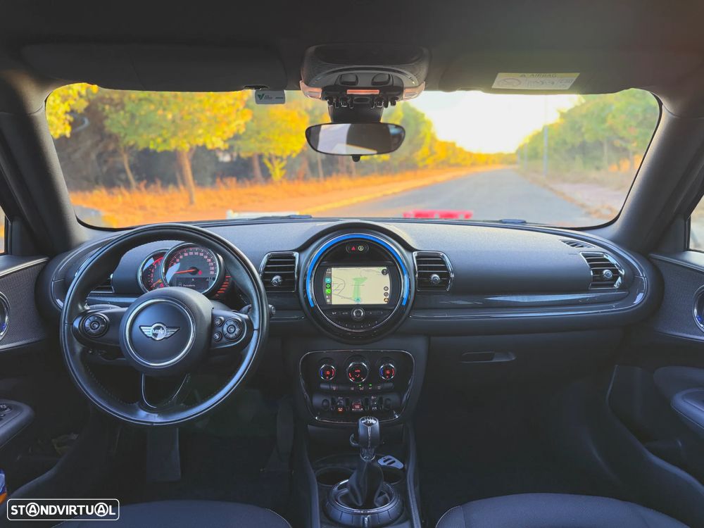 MINI Clubman Cooper D - 10