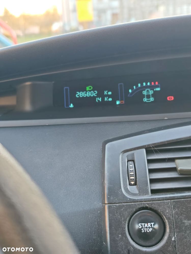 Renault Scenic 1.5 dCi Emotion - 19