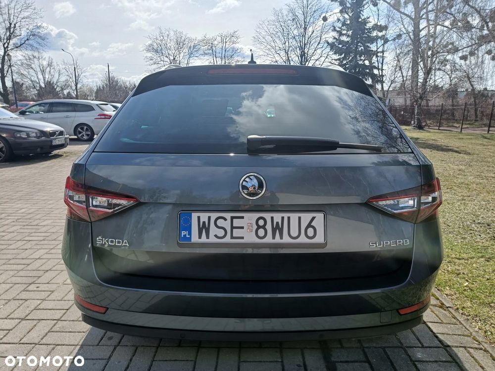 Skoda Superb 1.6 TDI DSG Ambition - 6