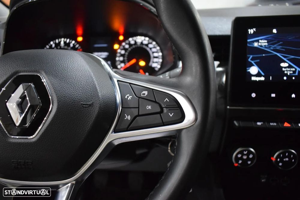 Renault Clio - 7