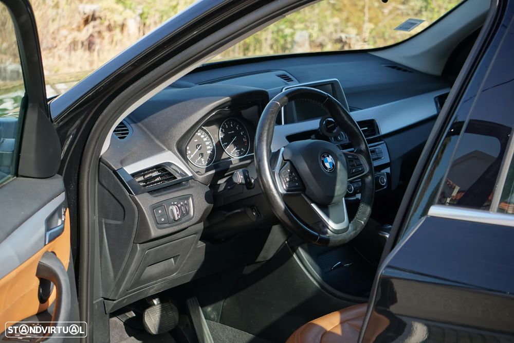 BMW X1 20 i sDrive - 8