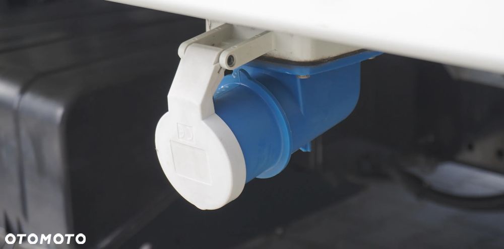 MAN TGL 12.190 / Zabudowa chłodnia 14 EPAL / Carrier Xarios 500 / 3 szt. - 13