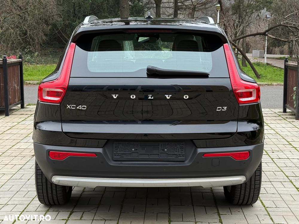 Volvo XC 40 T2 AT8 Momentum - 11