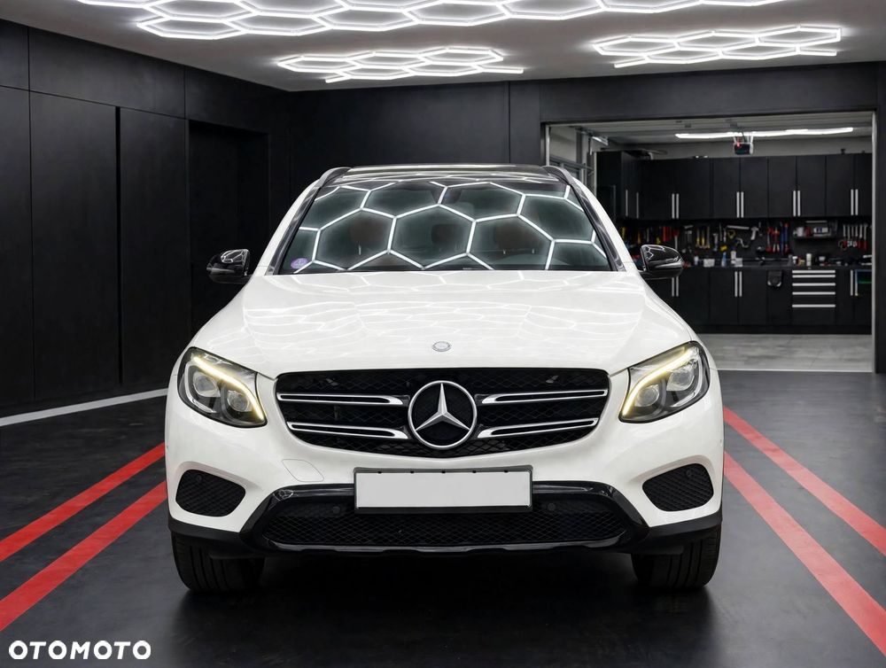 Mercedes-Benz Glc 2017 photo 2