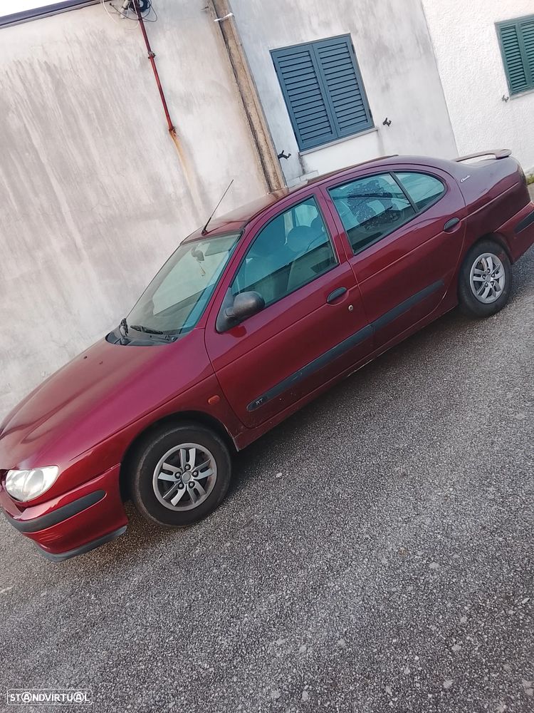 Renault Mégane Classic 1.4 RT - 1