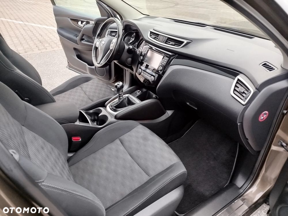Nissan Qashqai 1.2 DIG-T TEKNA+ - 14