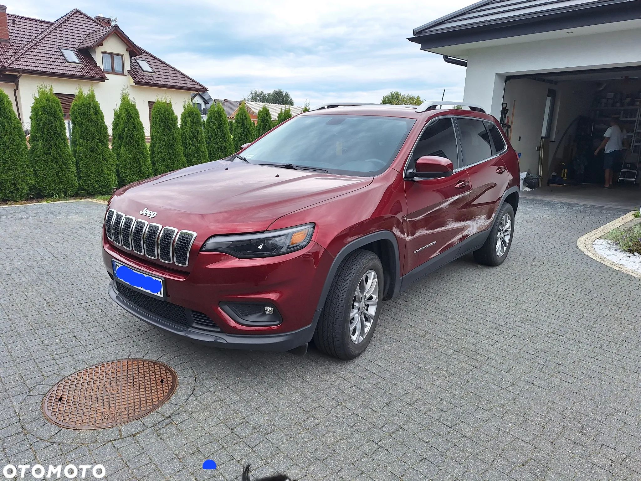 Jeep Cherokee - 1