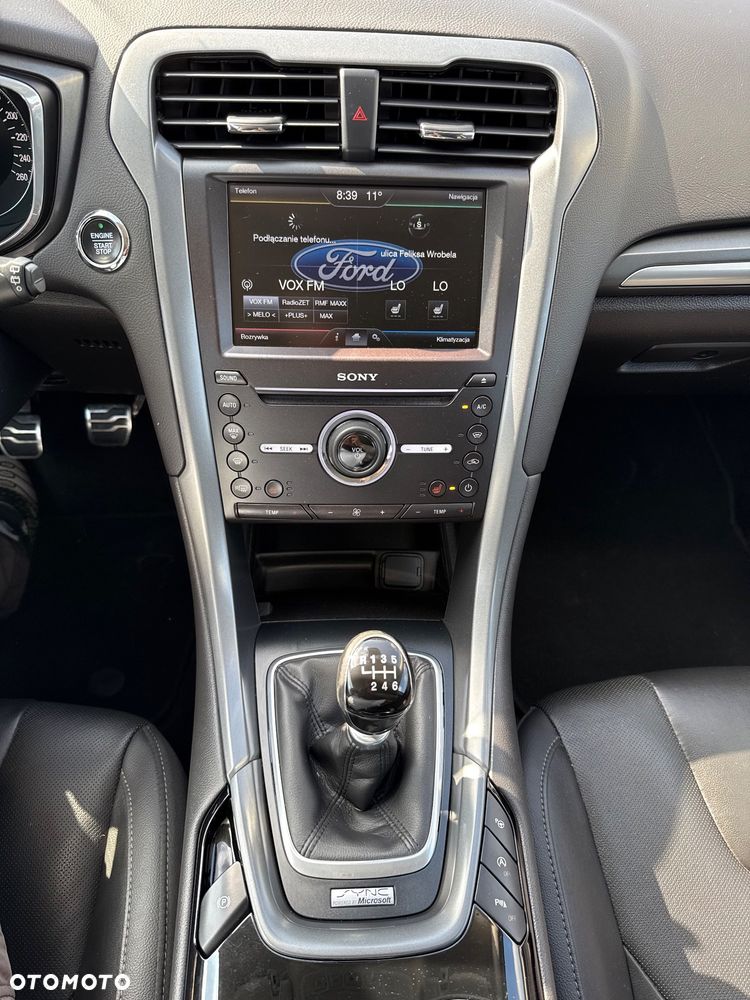Ford Mondeo 1.5 EcoBoost ST-Line X - 27
