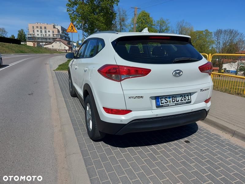 Hyundai Tucson blue 1.6 GDi 2WD Navi - 5