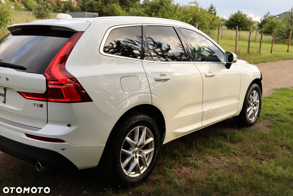 Volvo XC 60 T5 AWD Geartronic Momentum - 5