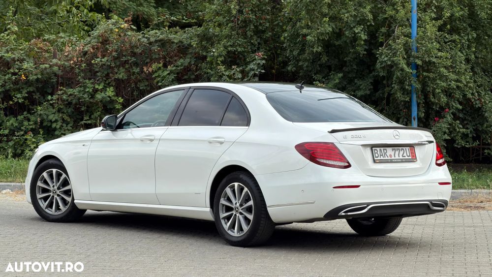 Mercedes-Benz E - 4
