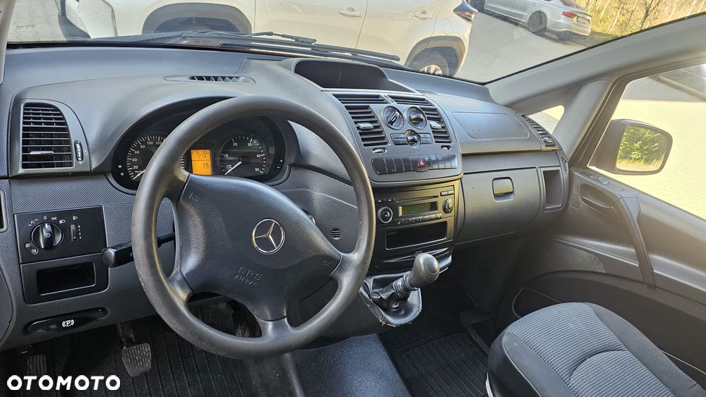 Mercedes-Benz Vito - 10