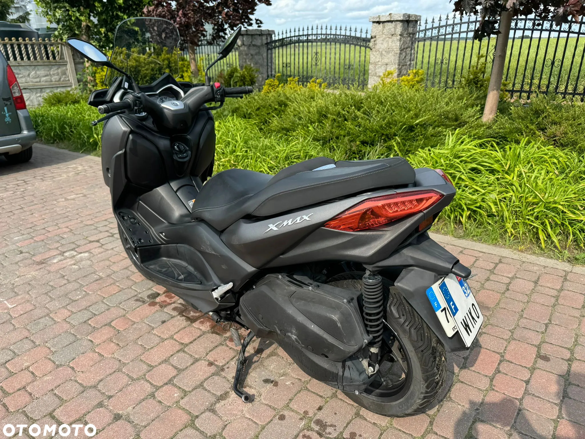Yamaha X-max - 3