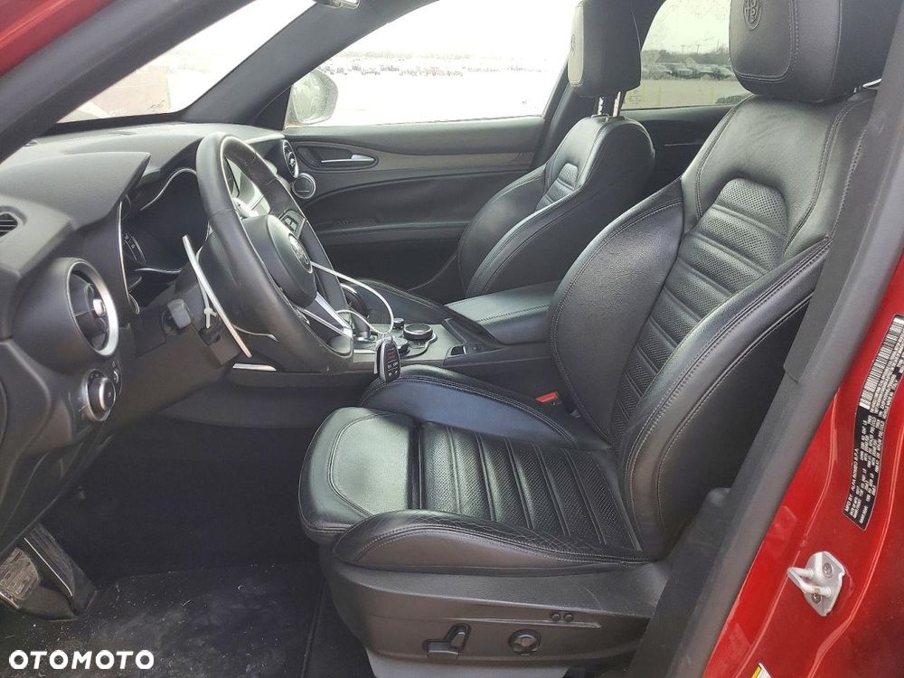 Alfa Romeo Stelvio 2.0 Turbo Veloce Q4 - 7