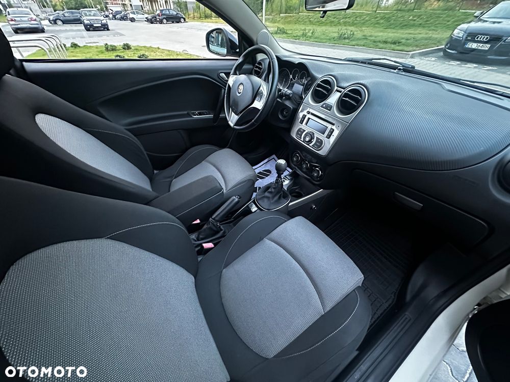 Alfa Romeo Mito 1.4 Distinctive EU6 - 14
