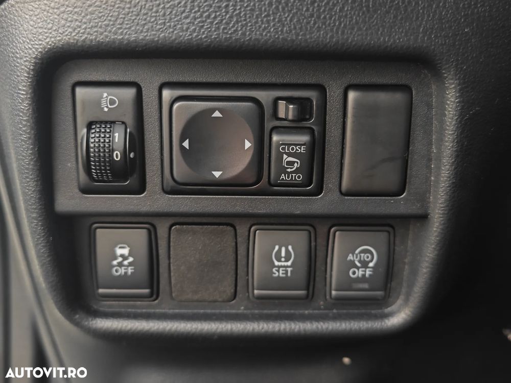 Nissan Juke 1.5L dCI Start/Stop N-Connecta - 17