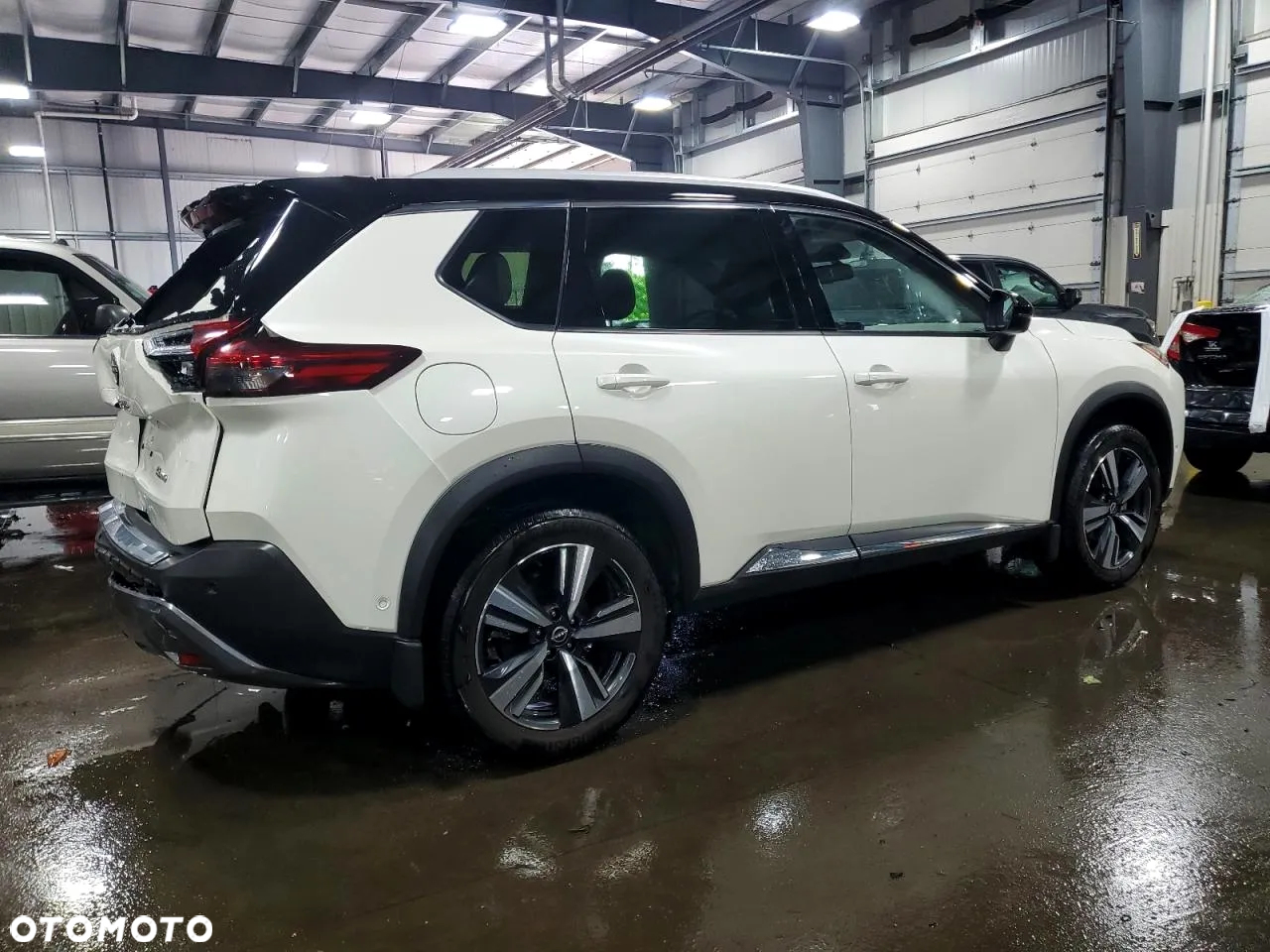 Nissan X-Trail - 4