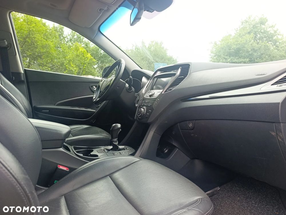 Hyundai Santa Fe 2.2 CRDi 4WD CPF Automatik Premium - 11