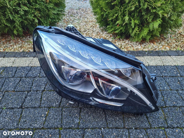 Mercedes C Klasa 205 Full Led ILS INTELLIGENT LIGHT SYSTEM 2059068002