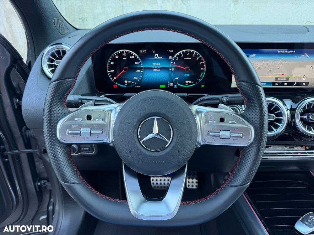 Mercedes-Benz GLA - 19