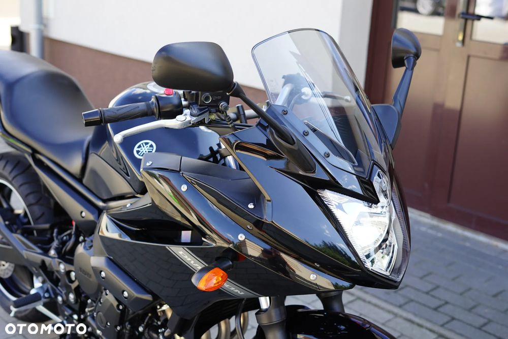 Yamaha XJ - 13