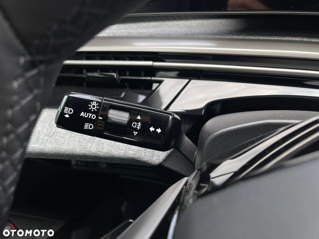 Peugeot 5008 1.2 PureTech mHEV Allure S&S e-DCS6 - 14