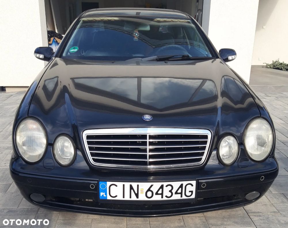 Mercedes-Benz CLK - 7