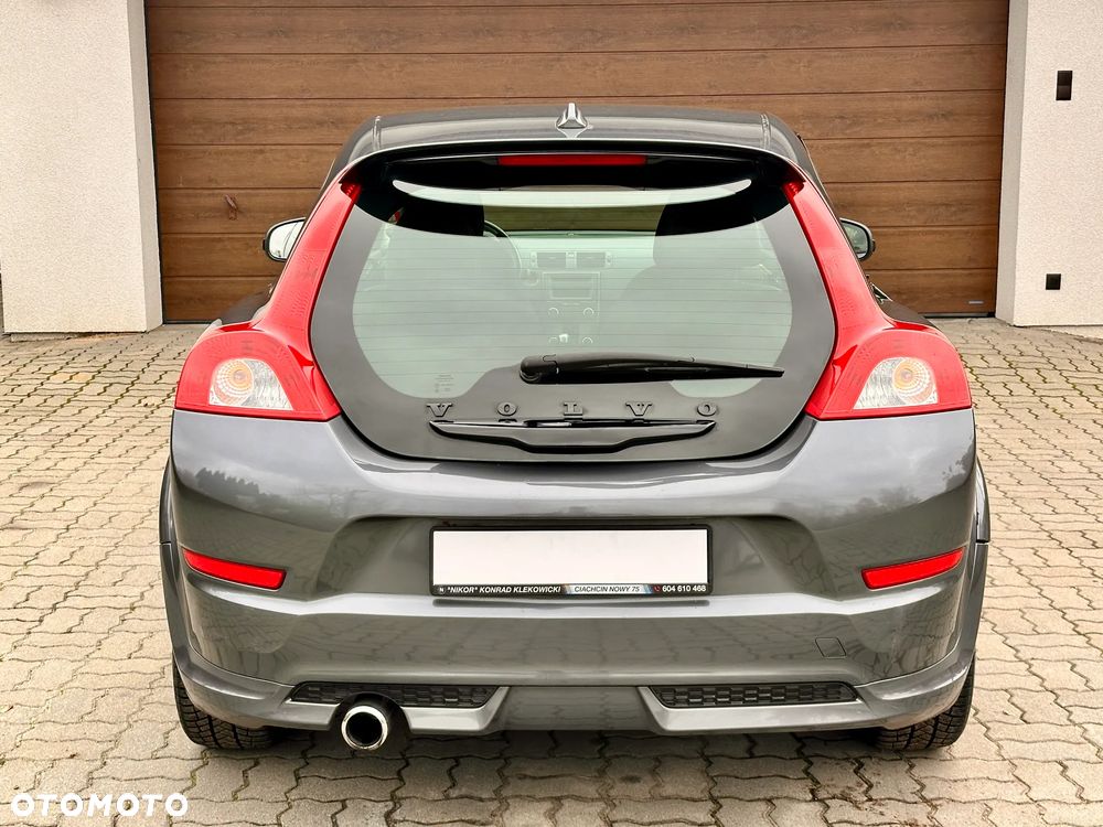 Volvo C30 2.0F R-Design - 10