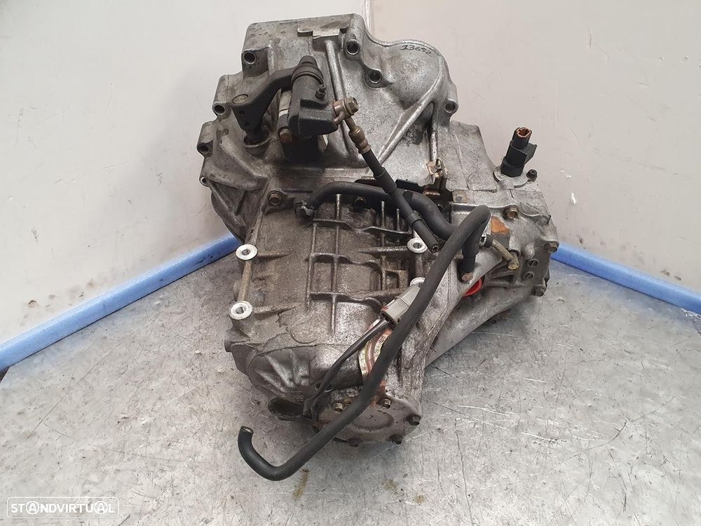 CAIXA VELOCIDADES NISSAN PRIMERA HATCHBACK 2000 -320102J066 - 3