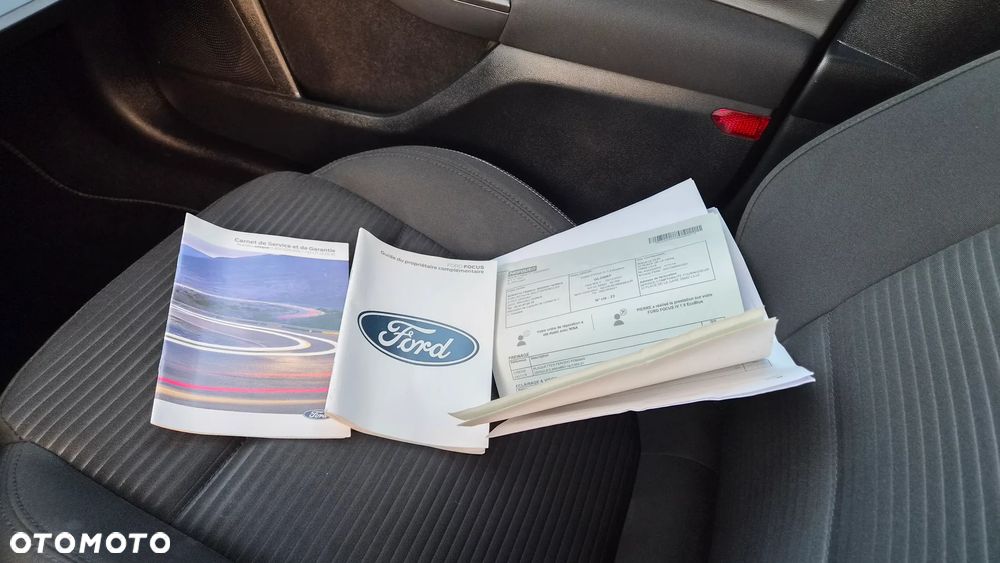Ford Focus - 37