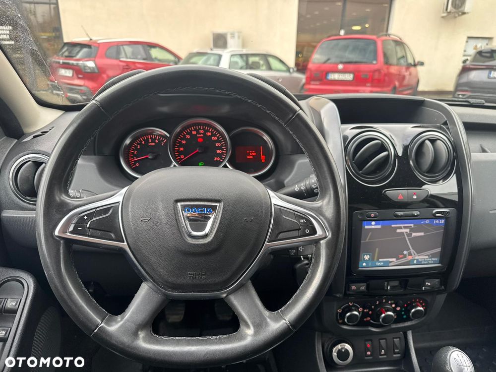 Dacia Duster 1.6 SCe Laureate 4x4 S&S - 6