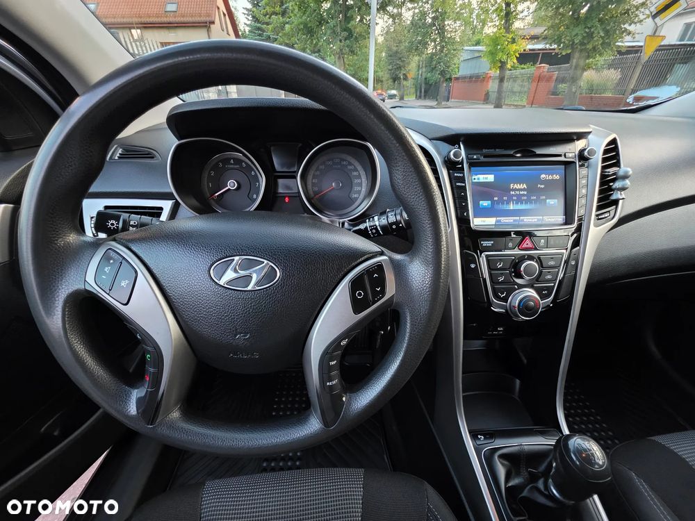 Hyundai i30 - 17