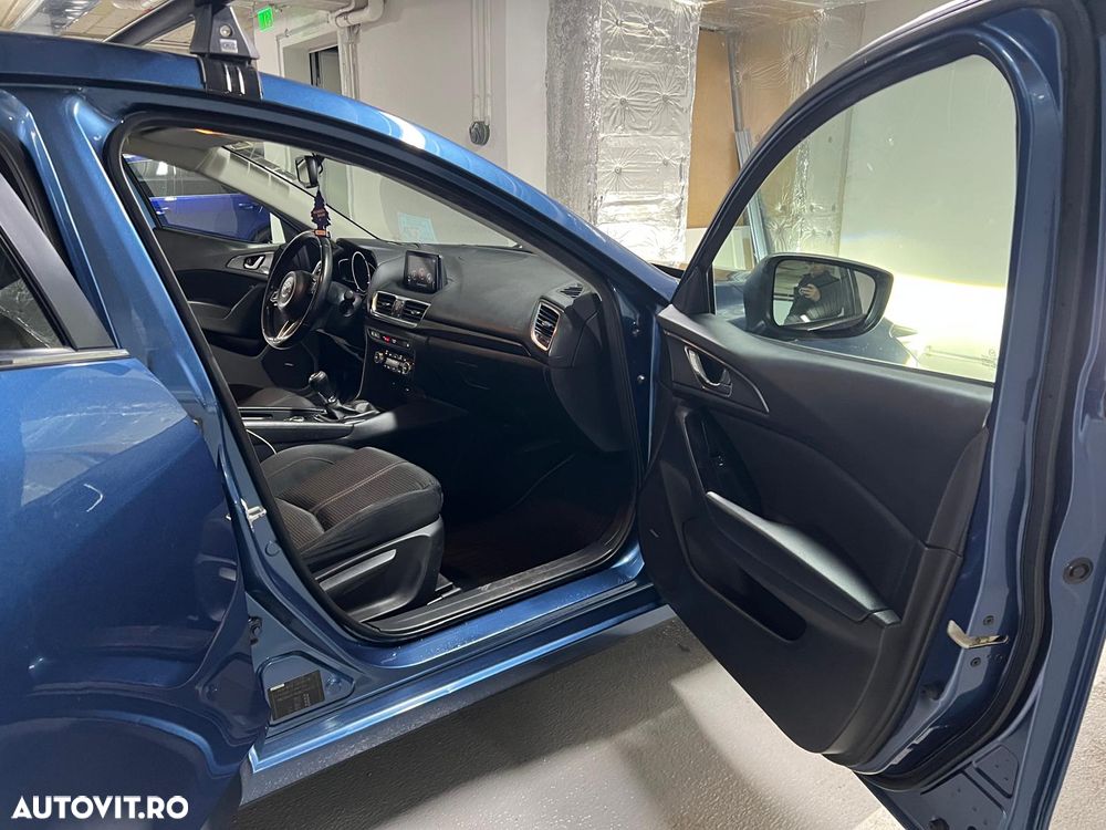 Mazda 3 G165 Revolution - 24