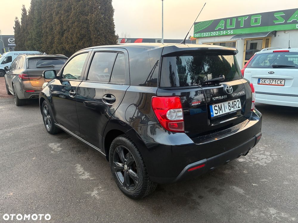 Toyota Urban Cruiser - 7