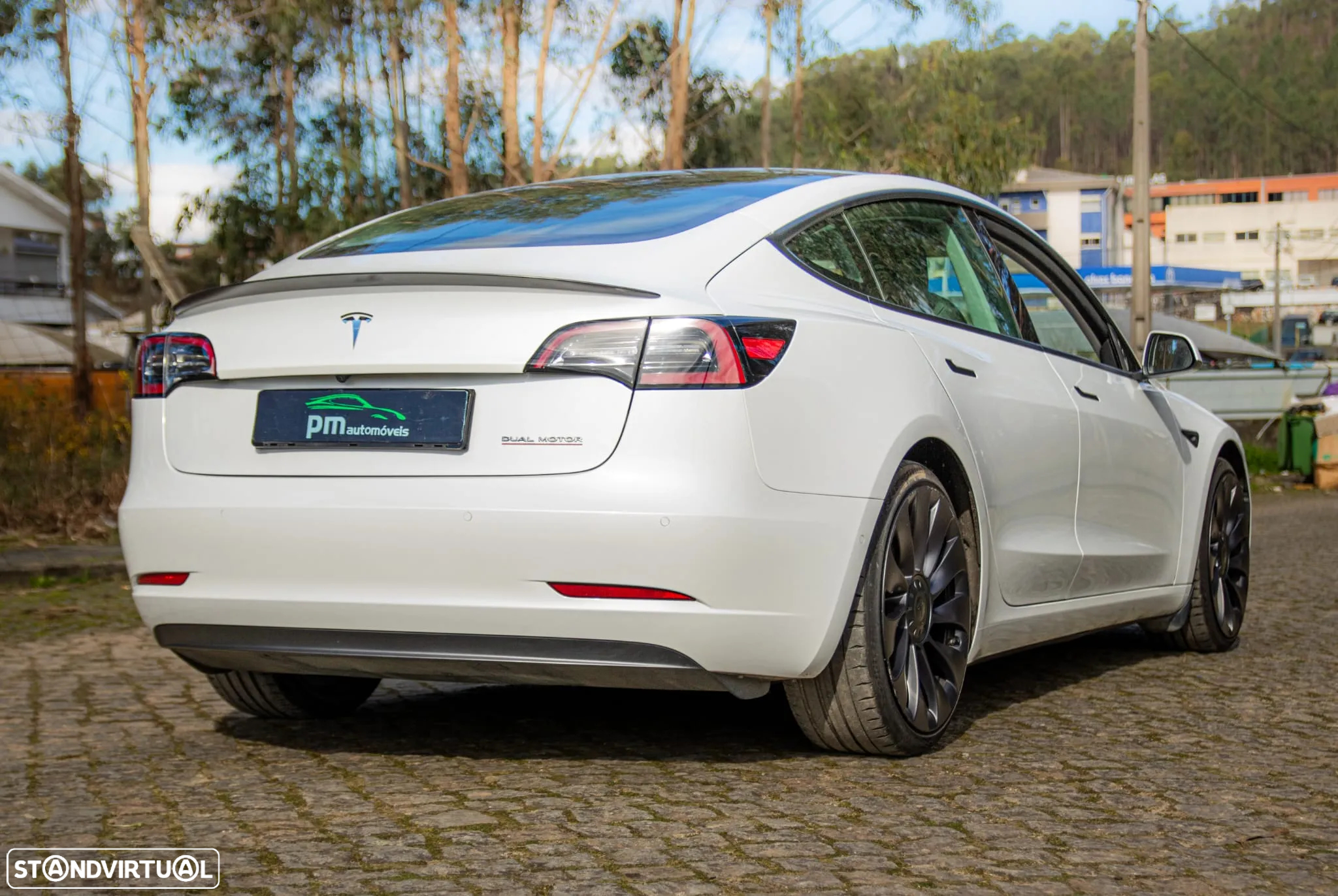 Tesla Model 3 Long Range AWD Dual Motor Performance - 14