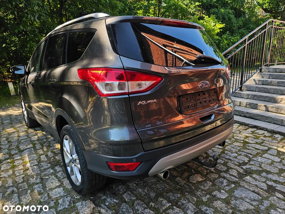 Ford Kuga 2.0 TDCi 4x4 Titanium - 10