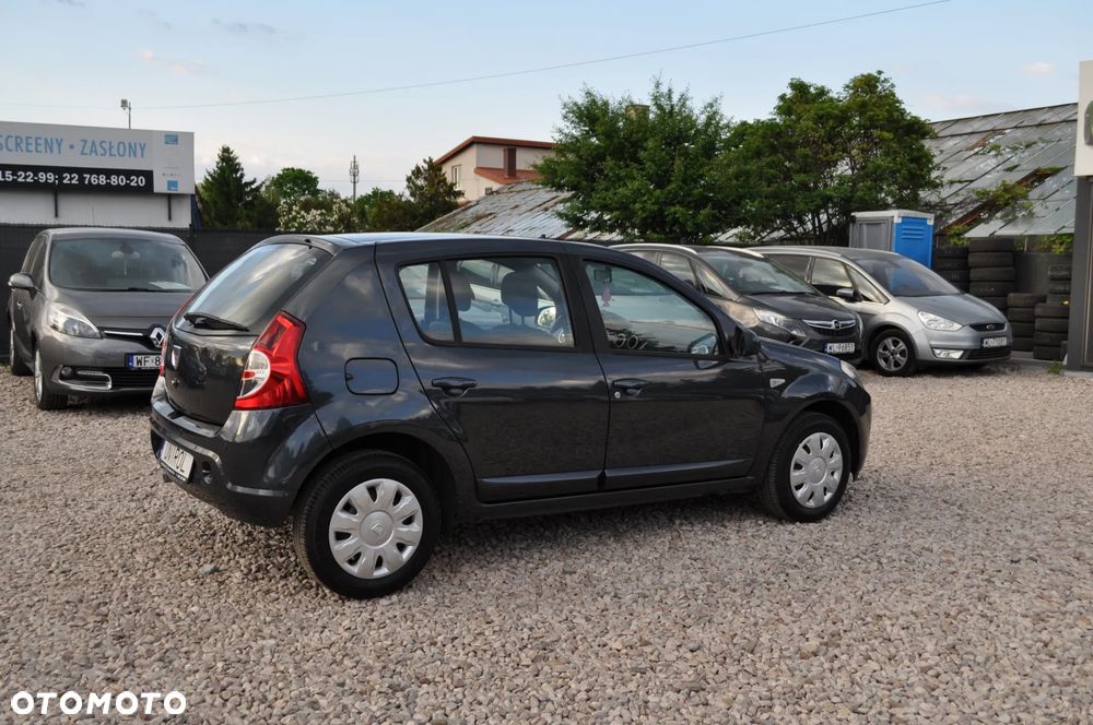 Dacia Sandero 1.6 Laureate BL - 6