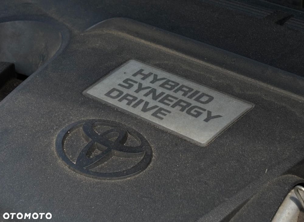 Toyota RAV4 Hybrid Premium 4x4 - 18