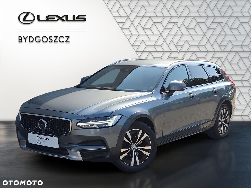 Volvo V90 Cross Country - 1
