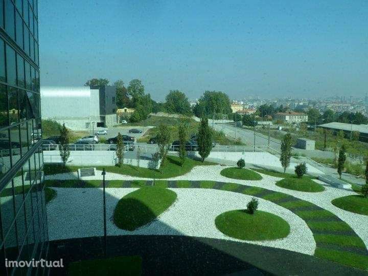 Escritório junto Futura linha metro Rubi - Grande imagem: 2/9