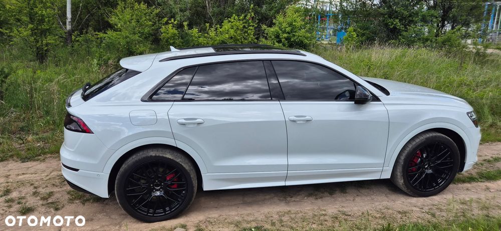 Audi Q8 - 1