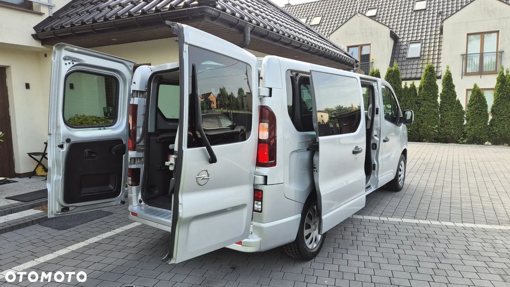 Opel Vivaro L2H1 2,9t Elegance Business - 28