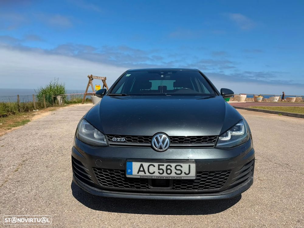 VW Golf - 27