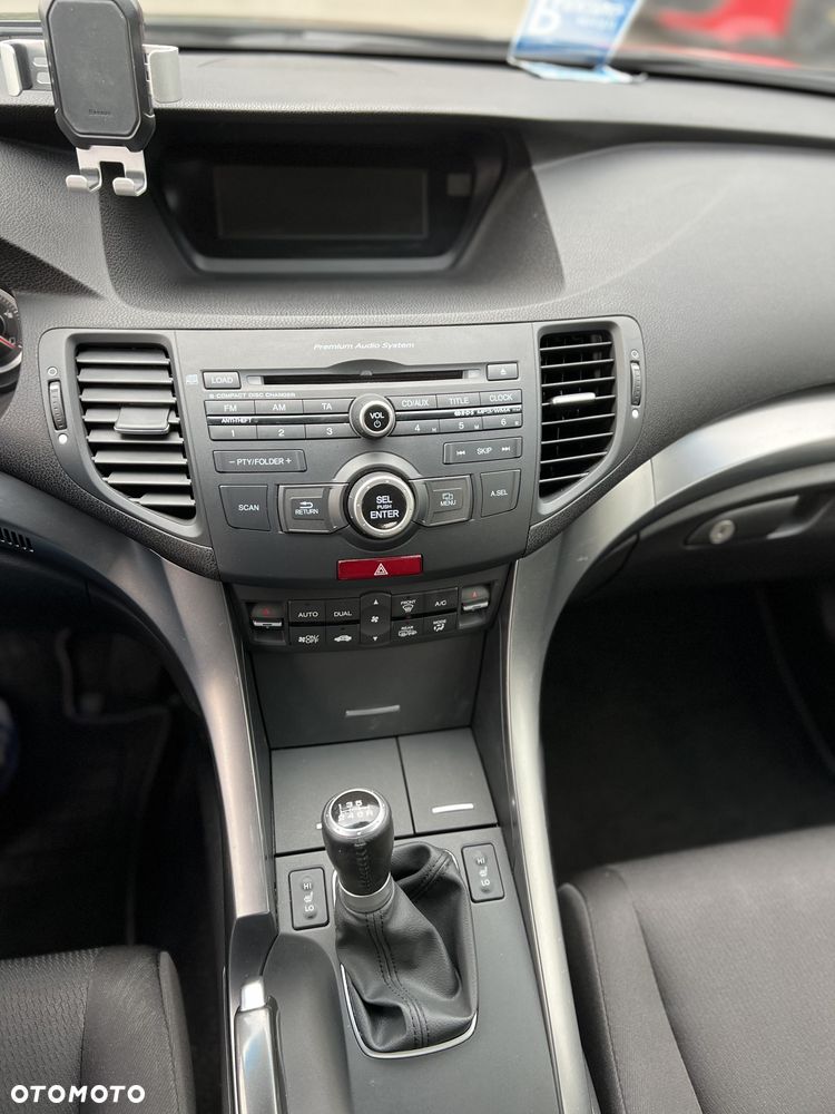 Honda Accord 2.0 Lifestyle - 8